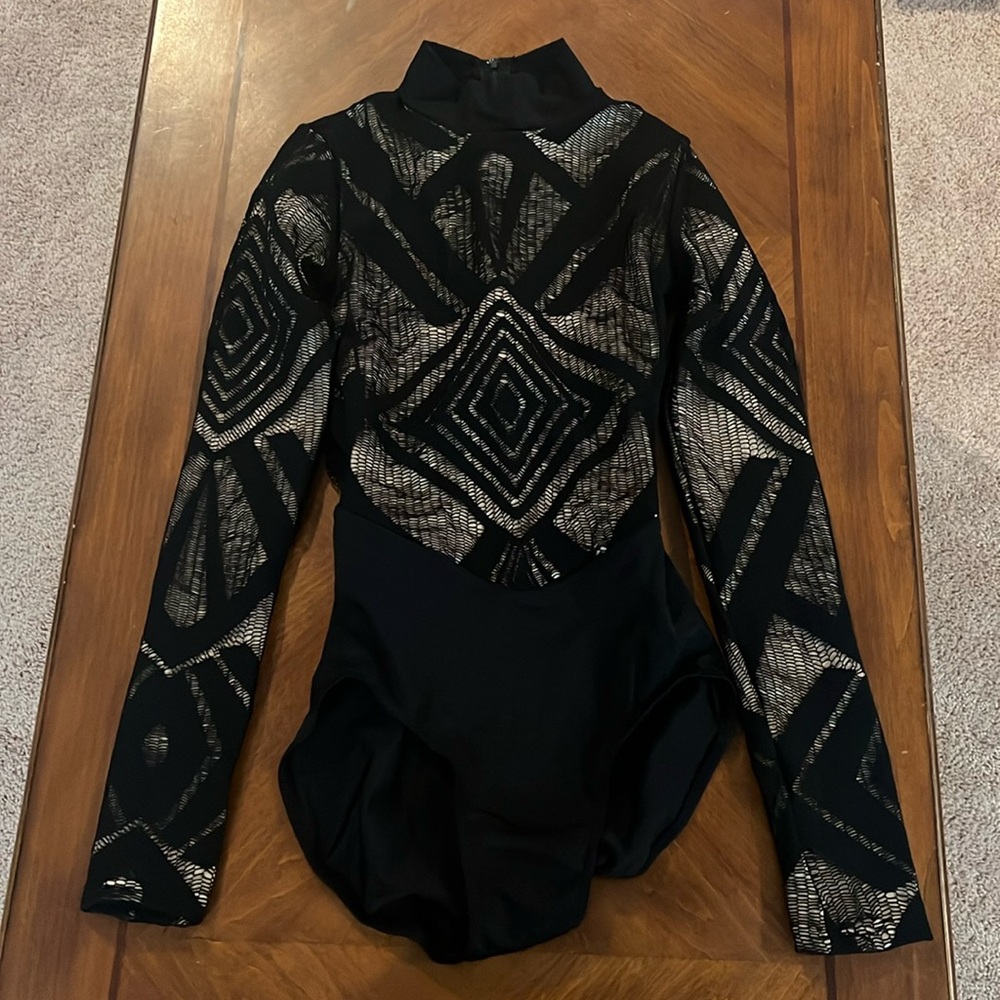 Balera contemporary/jazz costume. Black and gold. Small adult